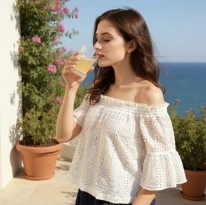 Anthropologie ✦ Floreat Angelique Blouse ✦ Off-Shoulder Eyelet ✦ White Cotton XS